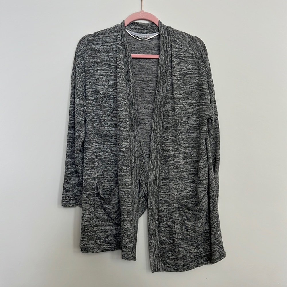 (M) Crossover Back Cardigan